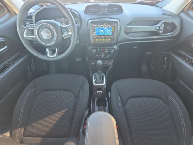 Used 2023 Jeep Renegade Altitude AWD/4WD image 20