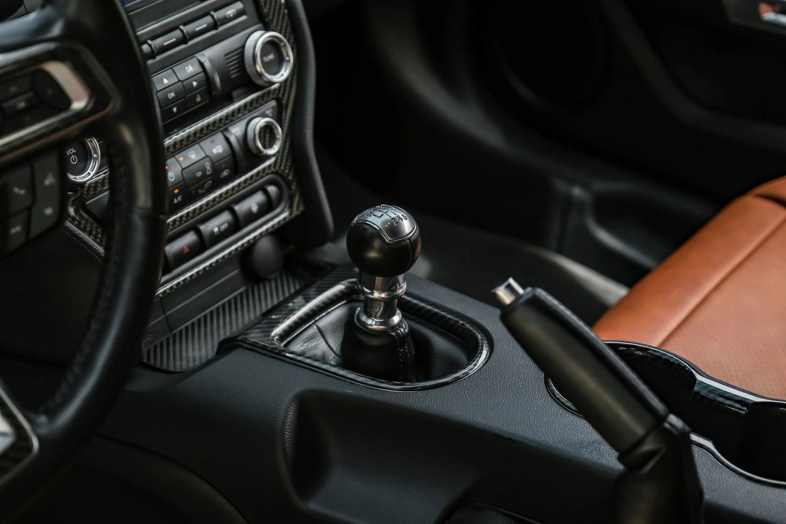 Used 2018 Ford Mustang GT RWD image 22