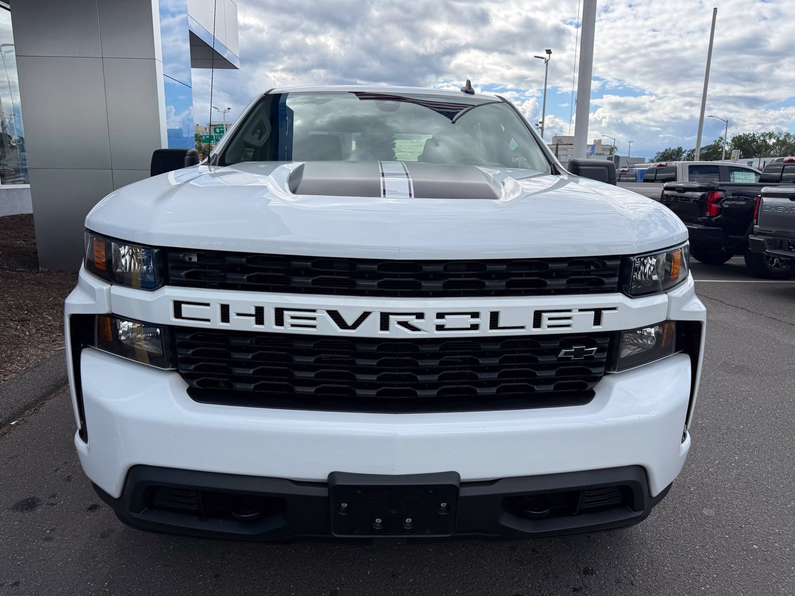Used 2022 Chevrolet Silverado 1500 Custom w/ Rally Edition AWD/4WD image 5