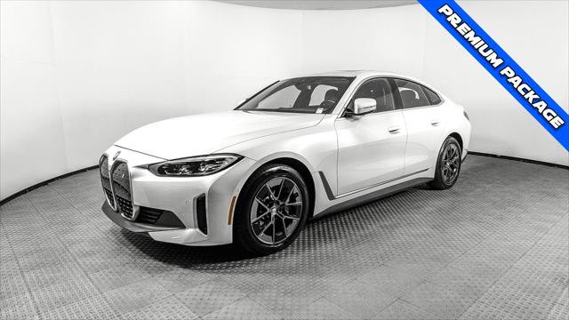 Used 2023 BMW i4 eDrive35 w/ Premium Package RWD image 2