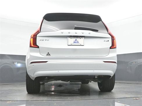 New 2026 Volvo XC90 B6 Ultra image 44