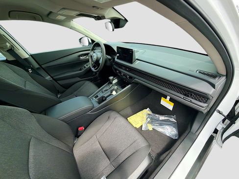 New 2026 Honda Accord LX image 24