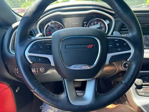 Used 2018 Dodge Challenger SXT Plus RWD image 16