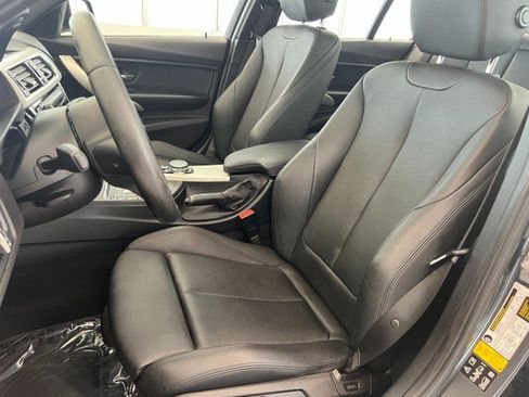 Used 2016 BMW 320i xDrive Sedan AWD/4WD image 10