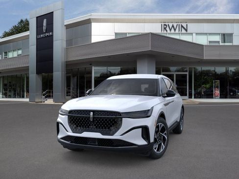 New 2025 Lincoln Nautilus Premier w/ Jet Appearance Package image 2