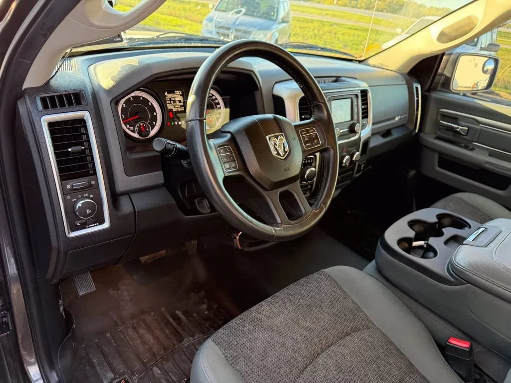 Used 2016 RAM 1500 Big Horn AWD/4WD image 13