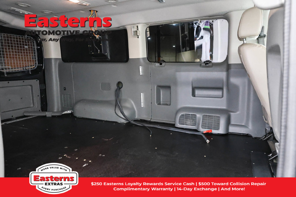 Used 2020 Nissan NV 3500 SL RWD image 25
