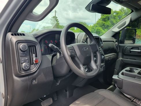 Certified 2025 Chevrolet Silverado 2500 Custom w/ Custom Value Package AWD/4WD image 31