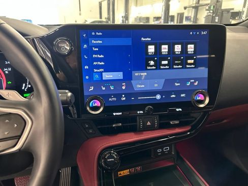 Used 2025 Lexus NX 350h AWD w/ Accessory Package (2T) image 12