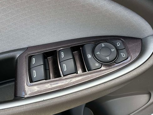 Used 2023 Chevrolet Malibu LT FWD image 15