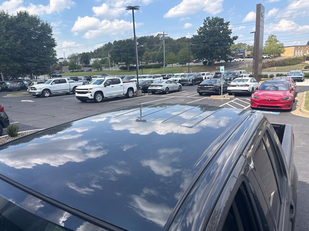 Used 2011 Nissan Frontier SV RWD image 5