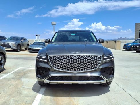 Certified 2026 Genesis GV80 2.5T Select AWD/4WD image 2