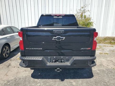 Used 2024 Chevrolet Silverado 1500 ZR2 w/ Technology Package image 3