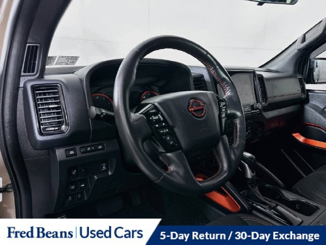 Used 2023 Nissan Frontier PRO-4X w/ Pro Convenience Package AWD/4WD image 13