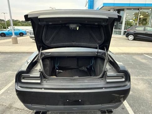 Used 2020 Dodge Challenger SXT w/ Blacktop Package AWD/4WD image 18