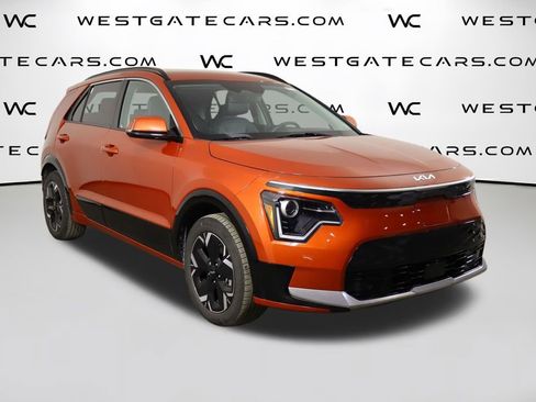Used 2023 Kia Niro Wind w/ Wind Preserve Package FWD image 45