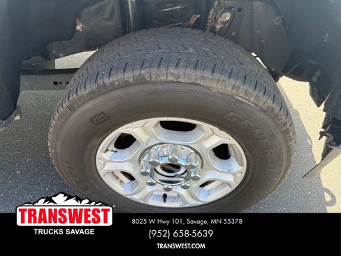 Used 2025 Ford F250 XLT AWD/4WD image 16