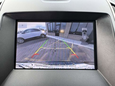 Used 2020 Ford Edge SEL AWD/4WD image 19