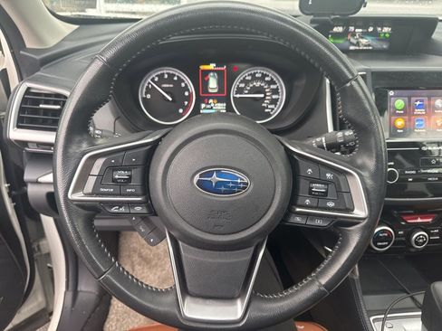 Used 2024 Subaru Forester Premium image 15