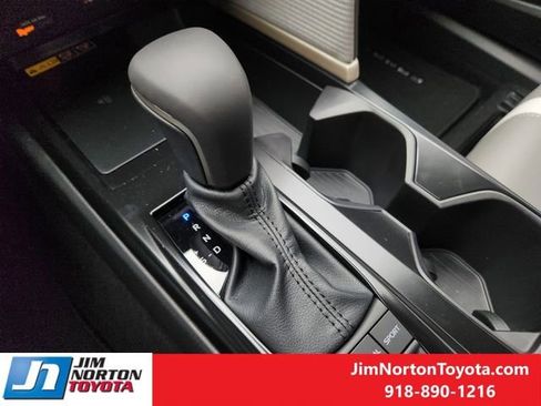 New 2026 Toyota Camry SE FWD image 19