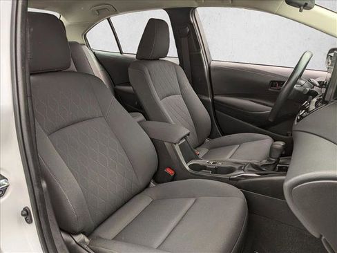 Used 2023 Toyota Corolla LE FWD image 19