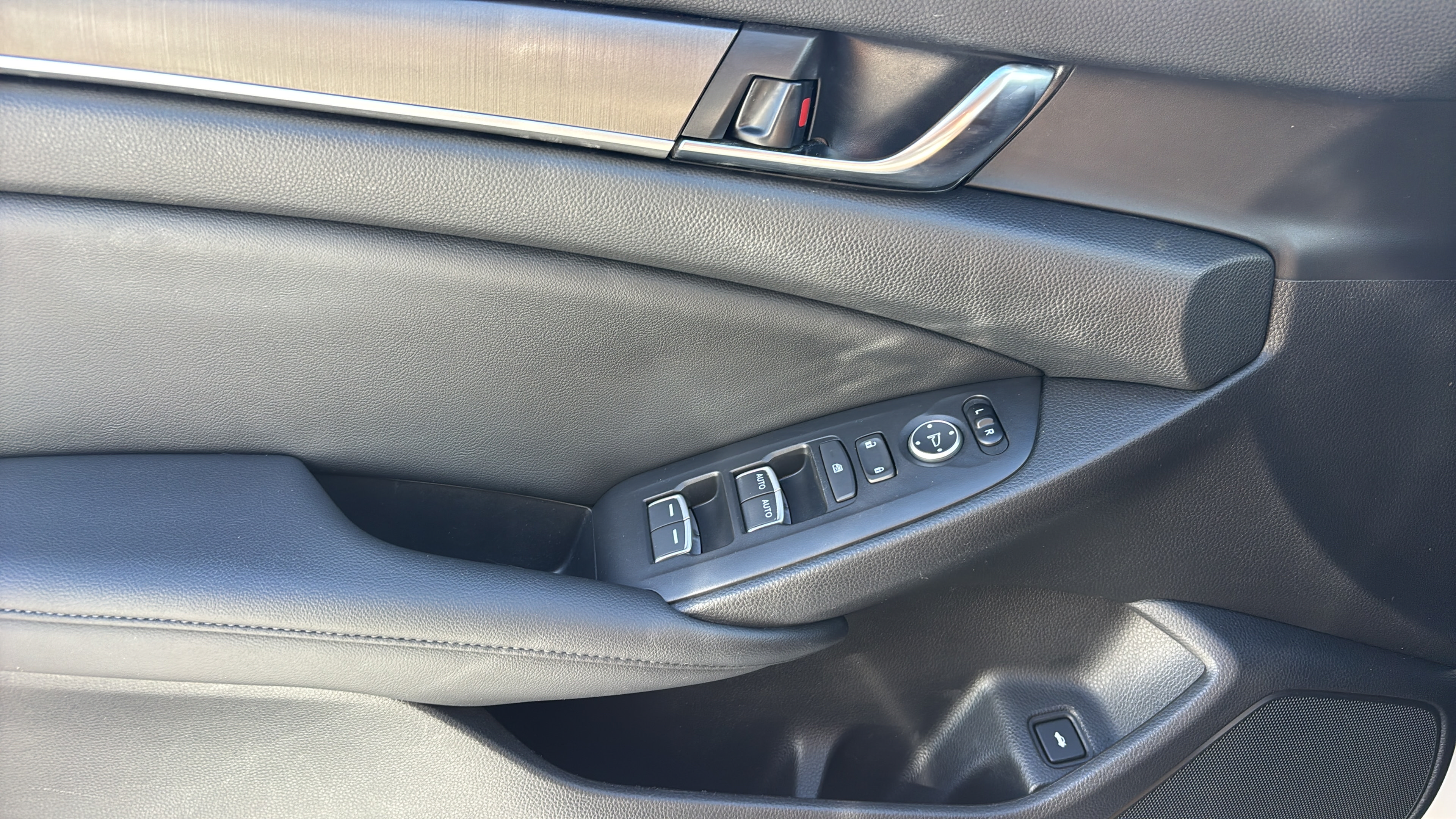 Certified 2021 Honda Accord LX image 26
