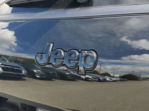 New 2026 Jeep Grand Cherokee L Limited image 7