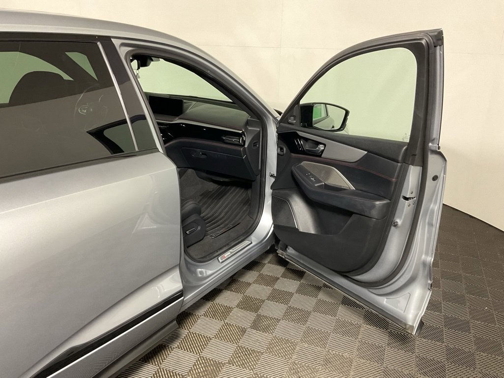 Used 2023 Acura MDX A-Spec AWD/4WD image 34