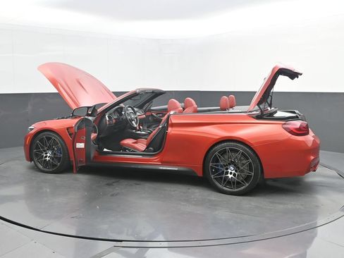 Used 2020 BMW M4 Convertible w/ Competition Package RWD image 46