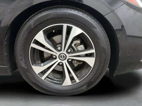 Used 2021 Nissan Sentra SV FWD image 24