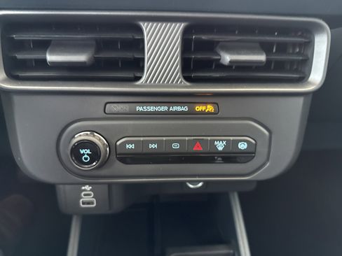 New 2026 Ford Maverick XL w/ 4K Tow Package image 21