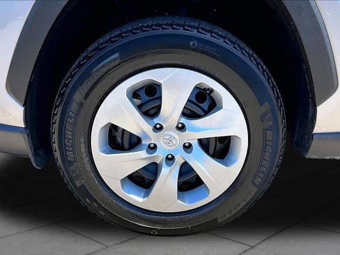 Certified 2020 Toyota RAV4 LE w/ Carpet Mat Package FWD image 10