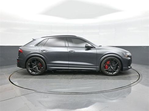 Used 2025 Audi RS Q8 performance image 8