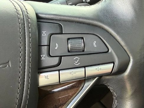 Used 2022 Cadillac Escalade Sport Platinum AWD/4WD image 22