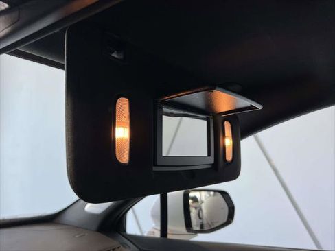 Used 2023 Cadillac XT5 Premium Luxury image 38