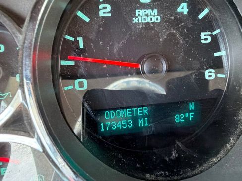 Used 2011 GMC Sierra 1500 SLE w/ Regional Value Package RWD image 12