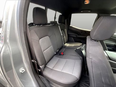 Used 2025 Chevrolet Colorado Trail Boss AWD/4WD image 26