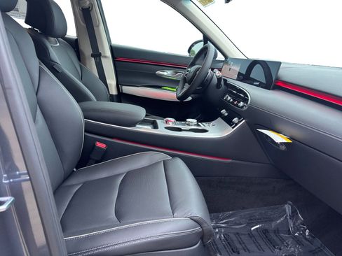 New 2026 Genesis GV70 2.5T Advanced AWD/4WD image 15