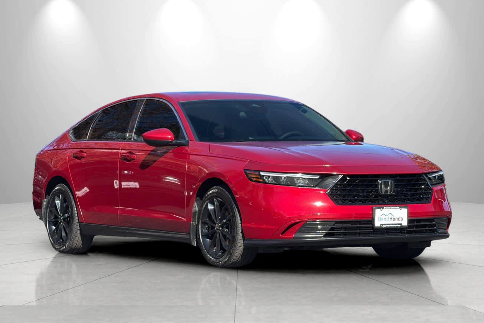 Used 2023 Honda Accord EX image 9