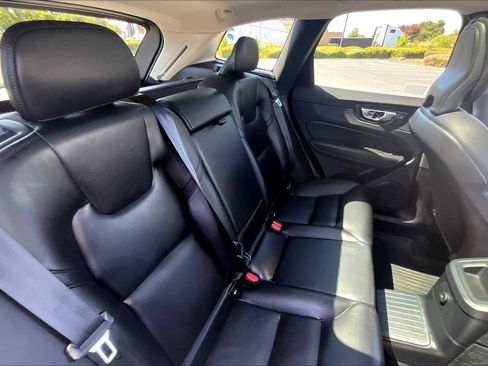 Used 2025 Volvo XC60 T8 Core w/ Protection Package Premier image 29