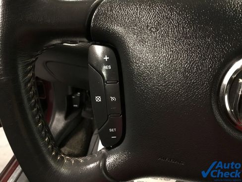 Used 2007 Buick LaCrosse CXL w/ Driver Confidence Package FWD image 39