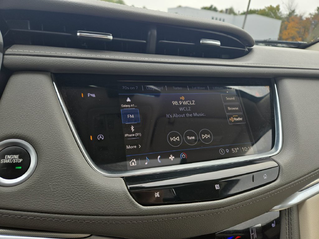 Used 2021 Cadillac XT5 Premium Luxury AWD/4WD image 9