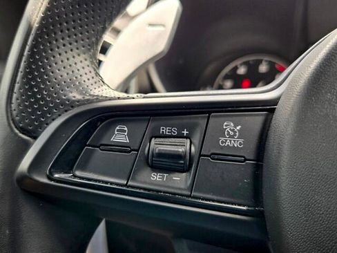 Used 2023 Alfa Romeo Giulia Veloce RWD image 24