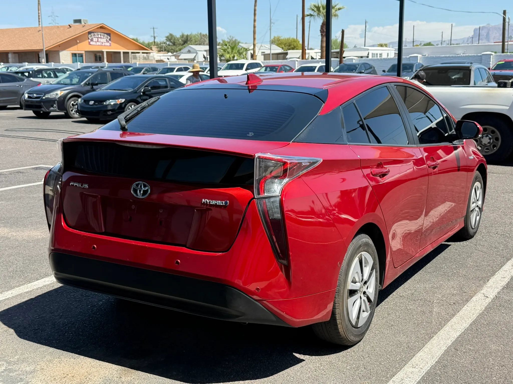 Used 2018 Toyota Prius Two w/ Prius Two Safety Plus Package FWD image 9