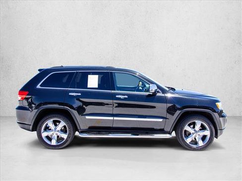 Used 2012 Jeep Grand Cherokee Overland AWD/4WD image 4