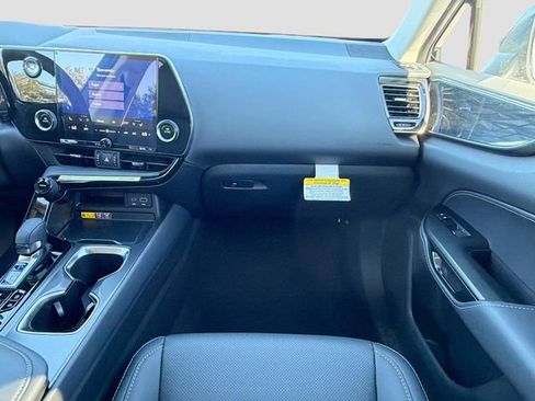 New 2026 Lexus NX 350 AWD w/ Premium Package image 18