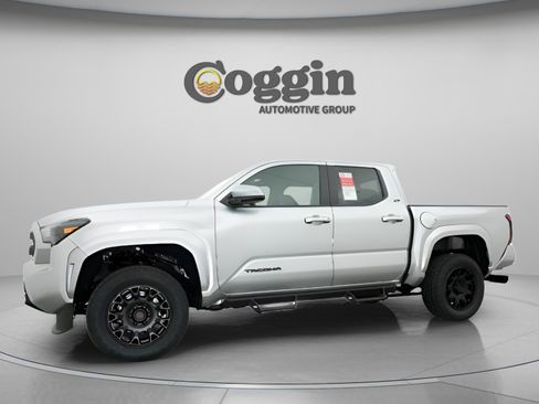 New 2025 Toyota Tacoma SR5 image 4