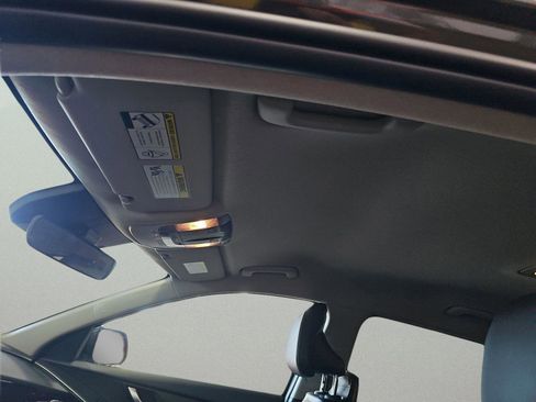 Used 2025 Kia Niro Wind w/ Wind Preserve Package FWD image 16