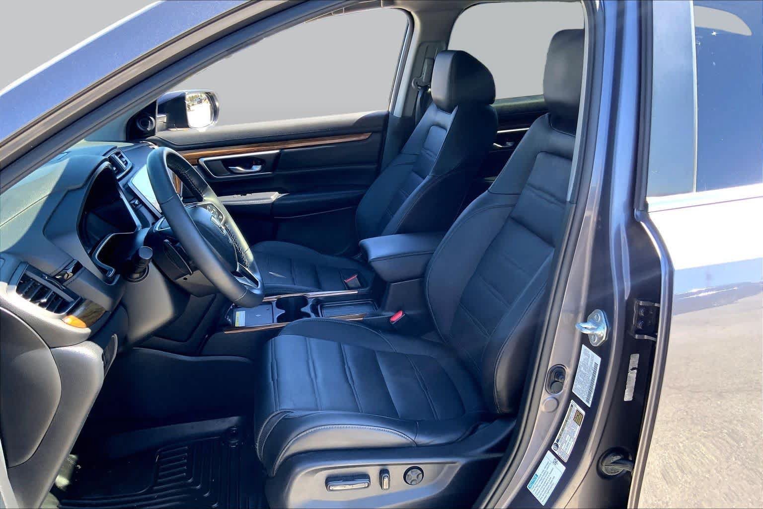 Used 2022 Honda CR-V Touring image 8