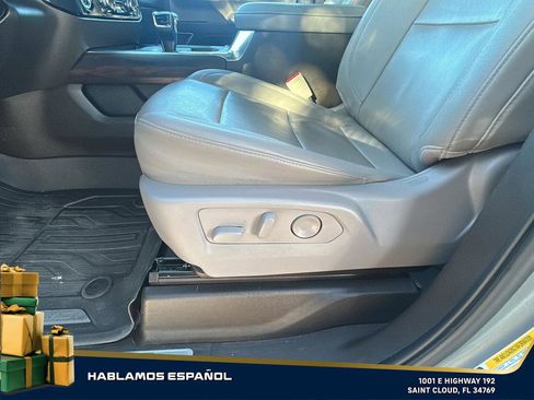 Used 2023 GMC Sierra 1500 SLT image 12